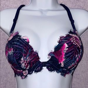 Victoria’s Secret Pink Front Closure Bra 32DD